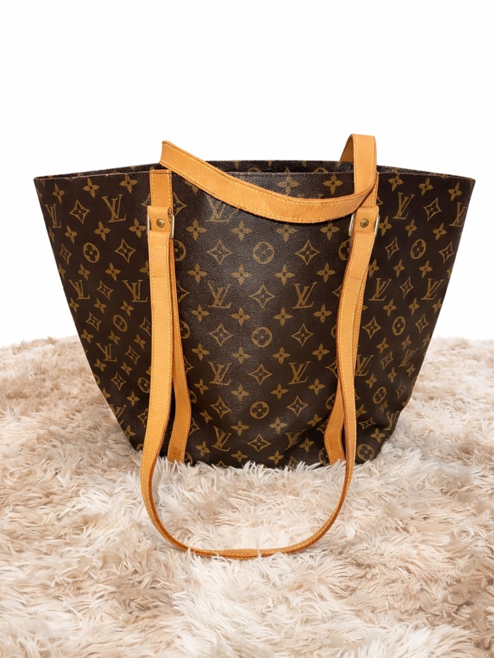 Louis Vuitton Monogram Canvas Tote with Tan Vachetta Straps
